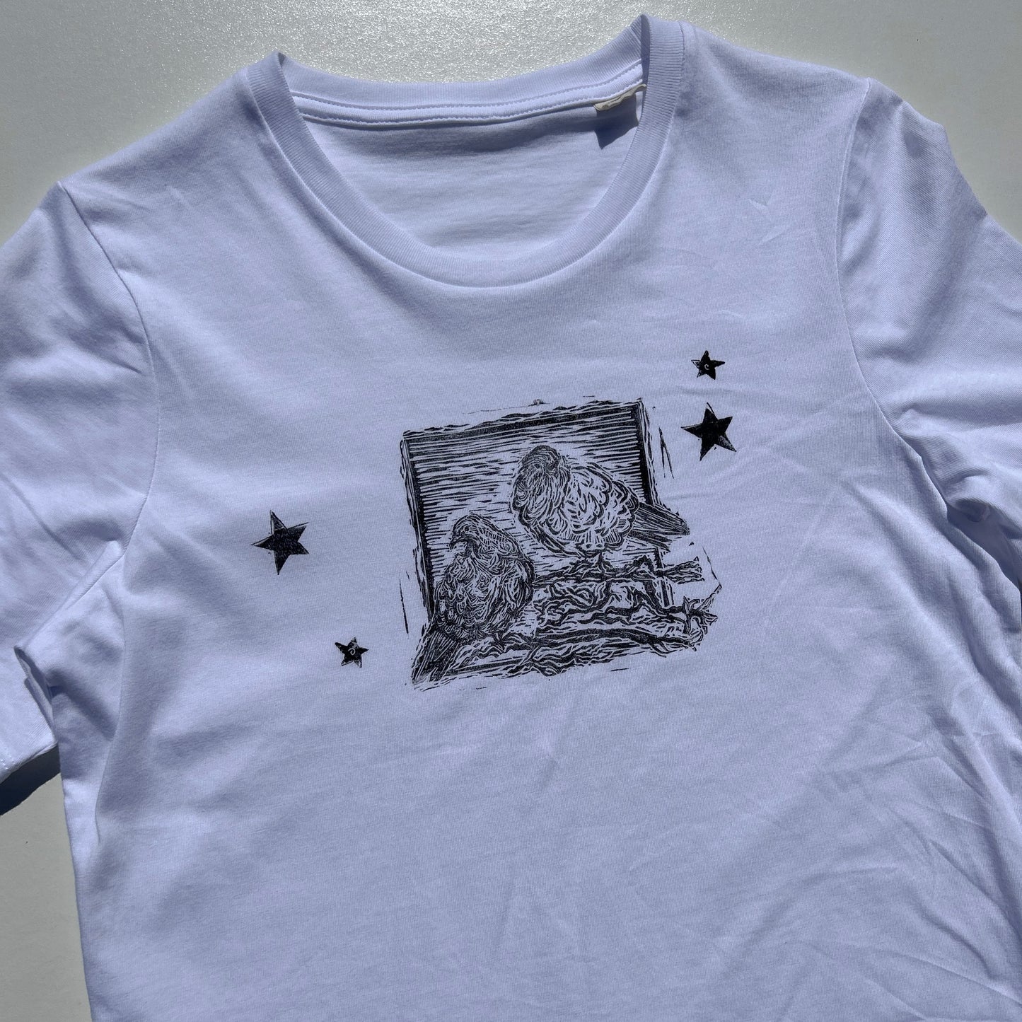 pigeon star baby tee